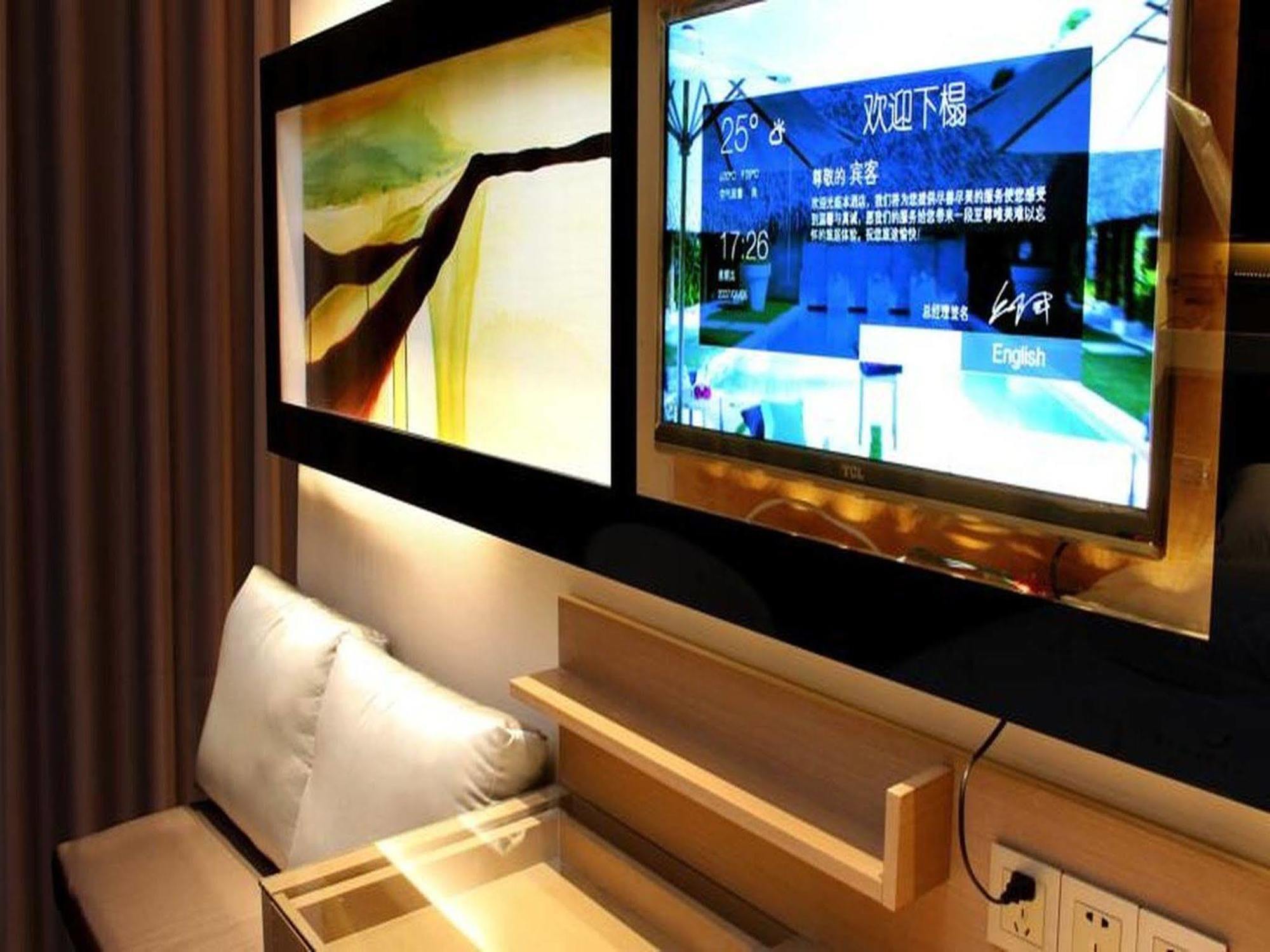 Lavande Hotel Zhuhai Gongbei Port Of Entry Ngoại thất bức ảnh